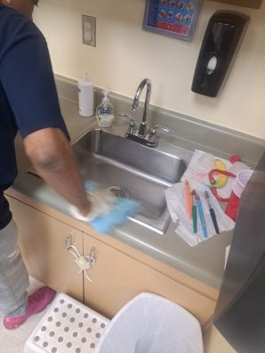 Commercial Cleaning in Dunwoody, GA (1)