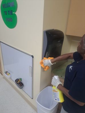 Commercial Cleaning in Dunwoody, GA (4)